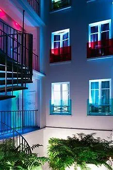 Hotel Color Design 3*