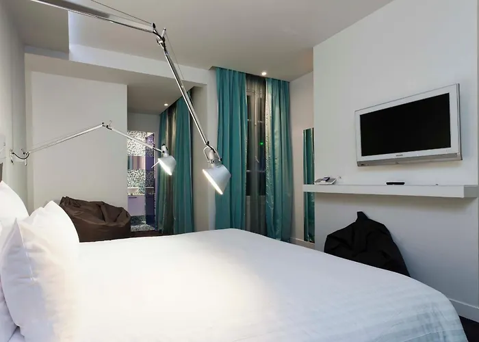 Color Design Hotel 3*