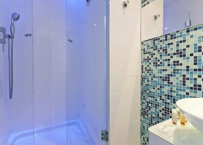 Color Design Hotel 3*