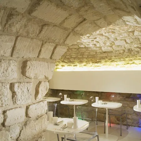 Color Design Hotel 3*