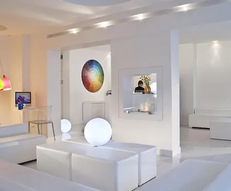 カラー デザイン パリ