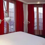 Color Design Hotel Parigi
