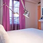 Hotel Color Design 3*