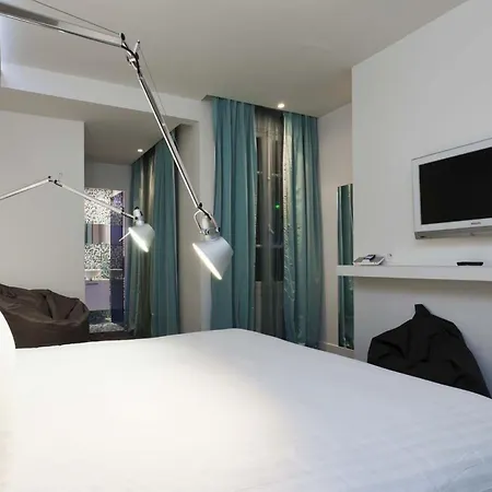 Color Design Hotel 3*